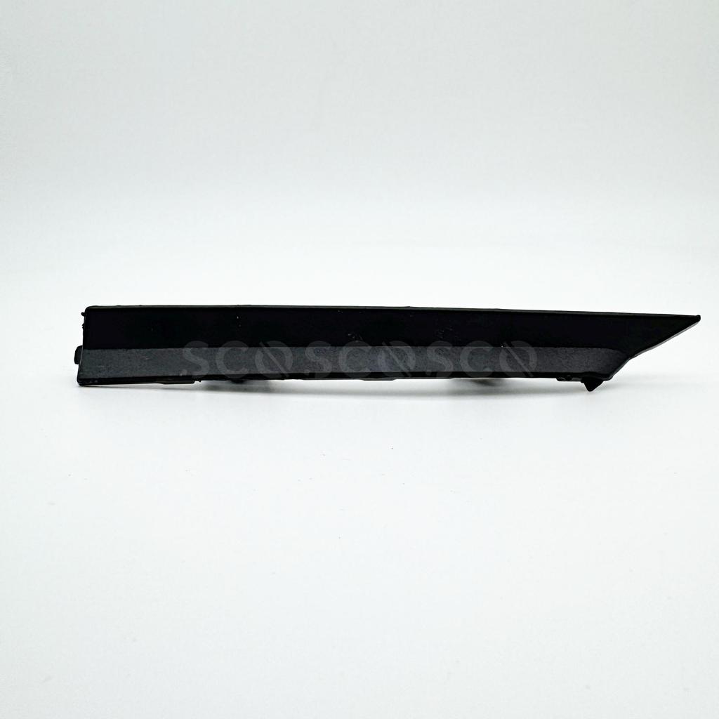 Bumper Plastic for Insignia B Fog Light Side Trim for Insignia B Right Side Durable ABS Bumper Trim for Opel Insignia B 39020289