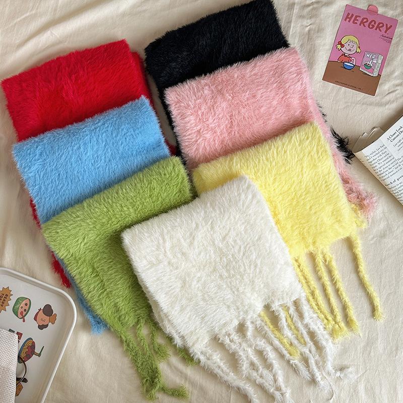 Luochi Knitting~Плюшевый шарф конфетных цветов: Мягкий, приятный для кожи, теплый, с кисточками и косами, универсальный зимний шарф-снуд для женщин.