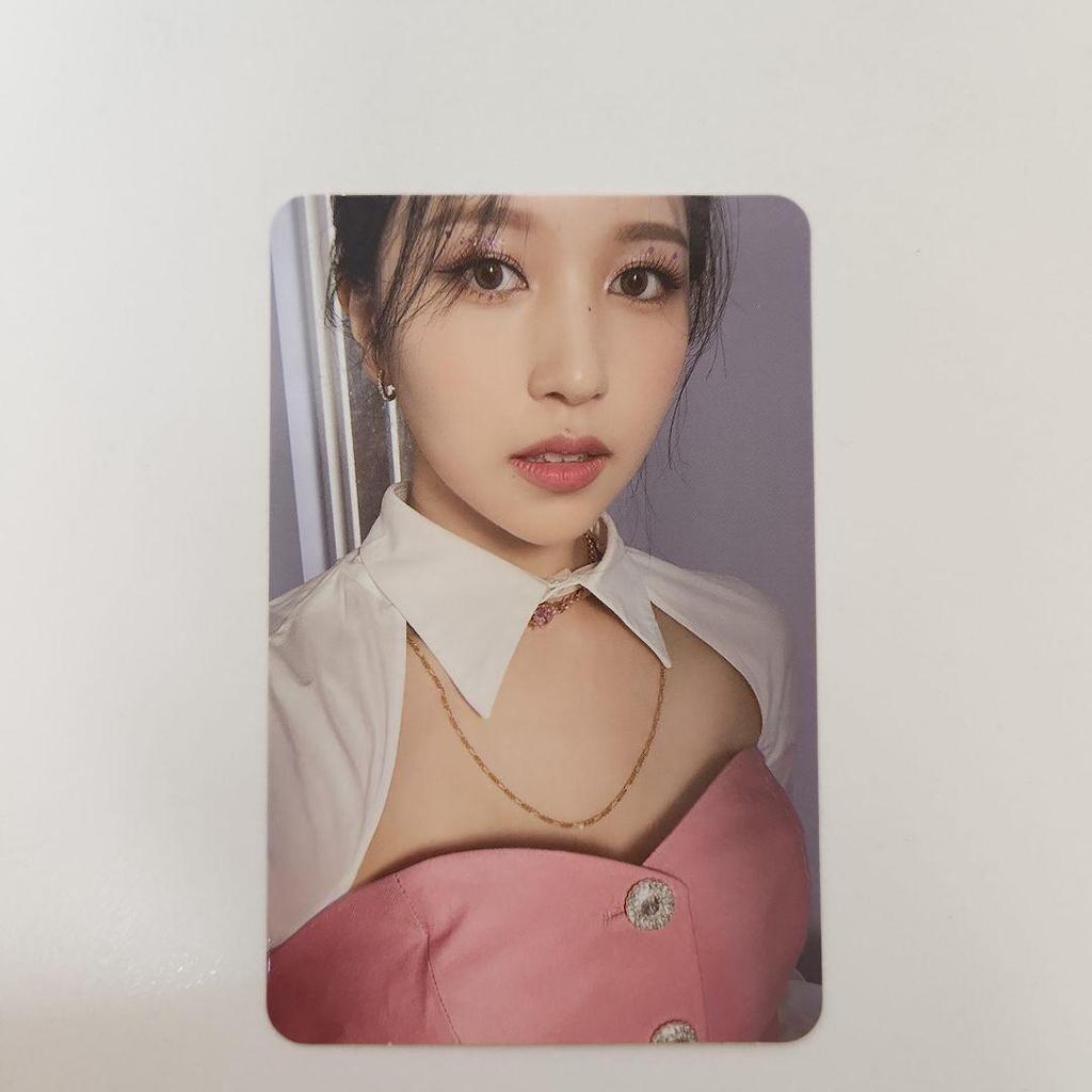 [Б/У] Набор из 7 коллекционных карточек TWICE Mina Formula of Love