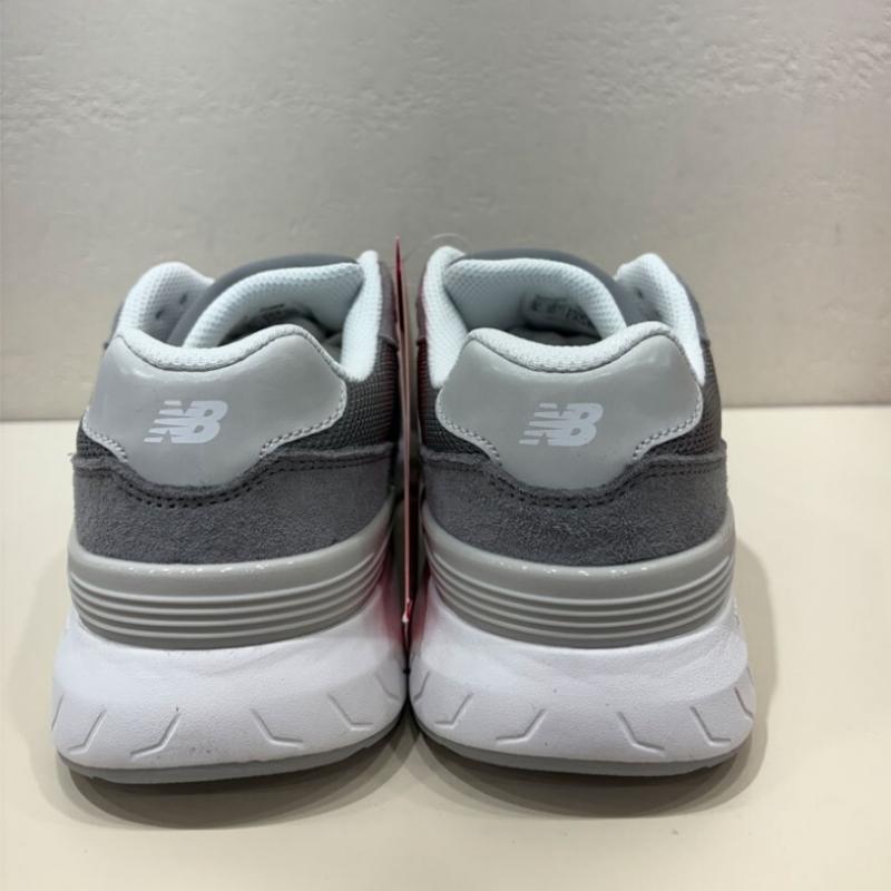 New Balance Издание для отечественного магазина Fresh Foam Walking 880 V6 Ww880cg6