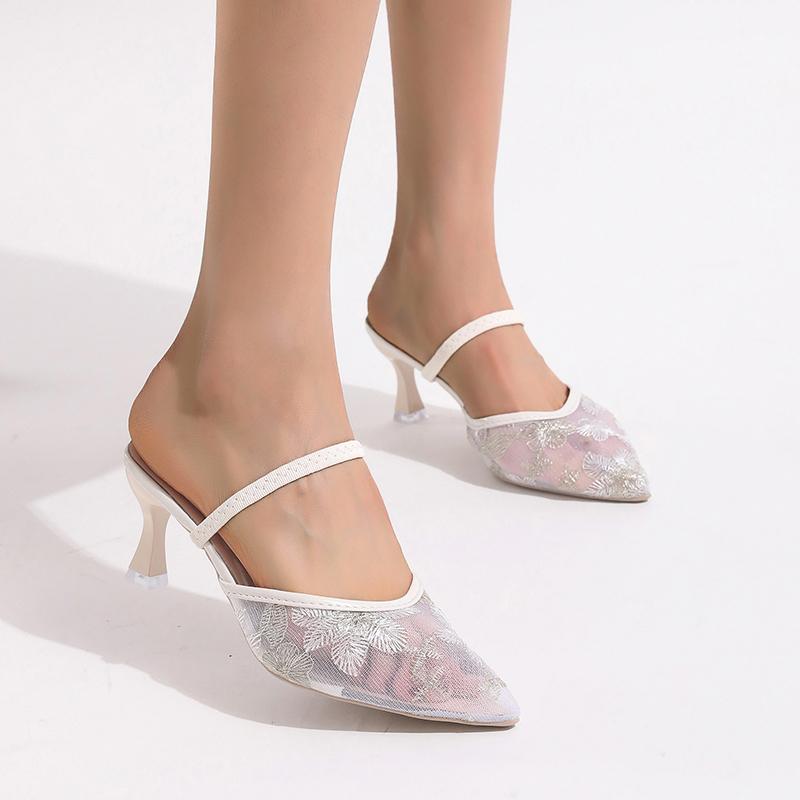 Модные туфли-мюли Baotou на тонком каблуке, женские летние новые с острым носком, с неглубоким вырезом, вышивкой, сетчатой пряжей, нескользящие, износостойкие, на высоком каблуке