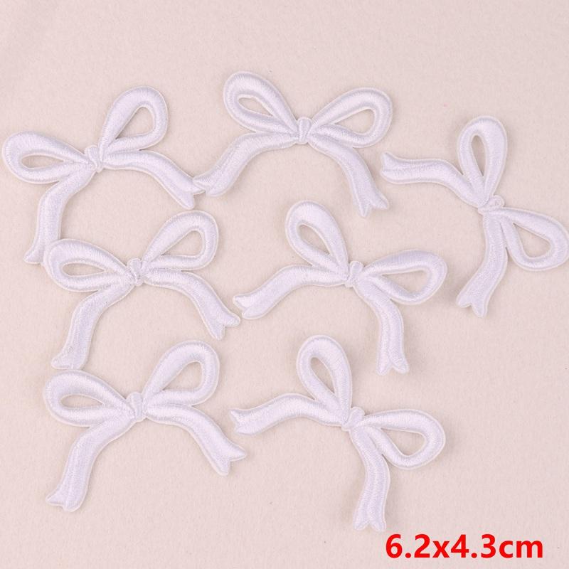 10 шт. Розовые нашивки с вышивкой в виде бантиков, пришивные нашивки для одежды, мультяшные милые розовые нашивки на одежду, детские наклейки, аппликация своими руками