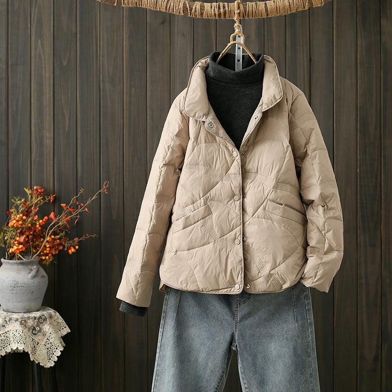 FASHION2024 Зимняя легкая и тонкая белая куртка-стойка из утиного пуха, женская свободная верхняя одежда, теплая модная короткая куртка, трендовая одежда