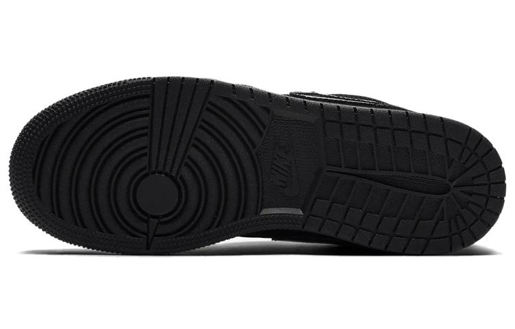 Детские кроссовки Nike Air Jordan 1 Low GS 'Triple Black'