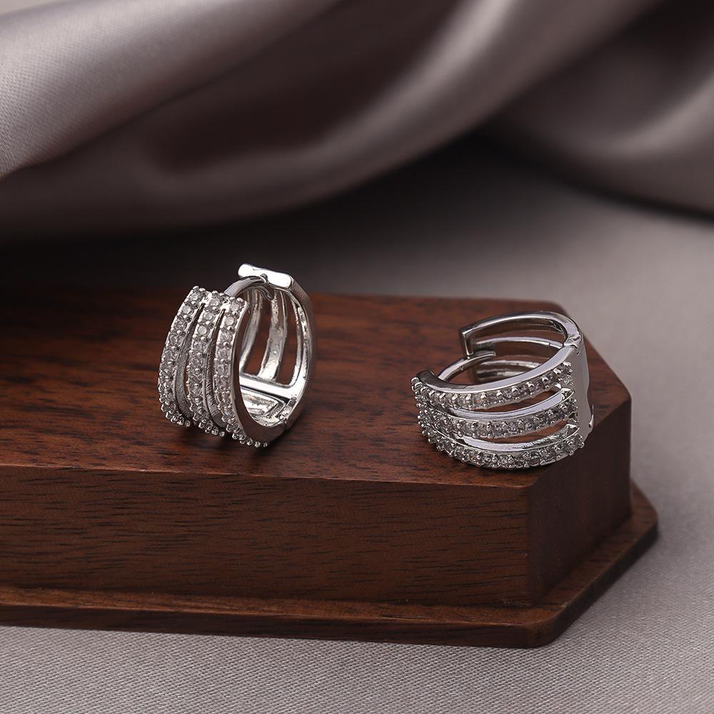 Элегантные серьги с иглами из серебра 925 пробы: Универсальные французские серьги-кольца из меди в нескольких стилях для изысканного образа