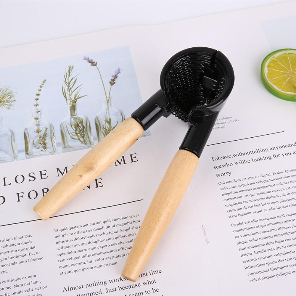 Manual Heavy Duty Nutcracker Spring Design Walnut Tong Multi-functional Nut Peeler  Living Room