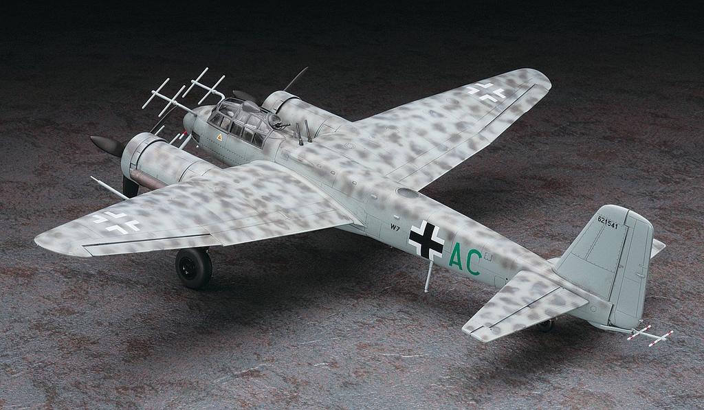 Пластиковая модель Hasegawa Luftwaffe Junkers Nachtjaeger E32 Ju88G-6 1/72