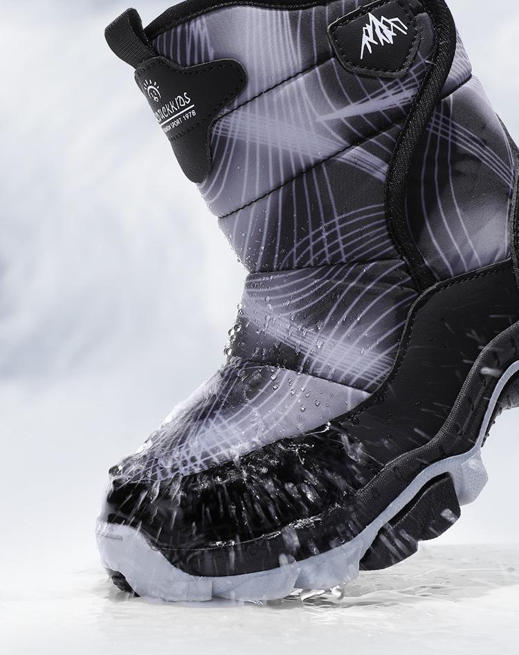 Детские зимние ботинки с высоким голенищем и флисовой подкладкой: Зимние ботинки с нескользящими стальными когтями для мальчиков и девочек