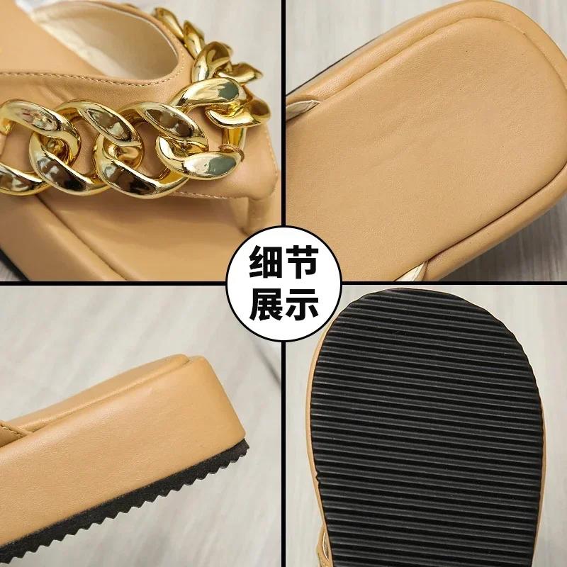 New Plus Size Herringbone Slippers Women Flat Beach Shoes 2024 Summer Vintage Metal Chain Platform Women‘s Flip-Flops Sandals