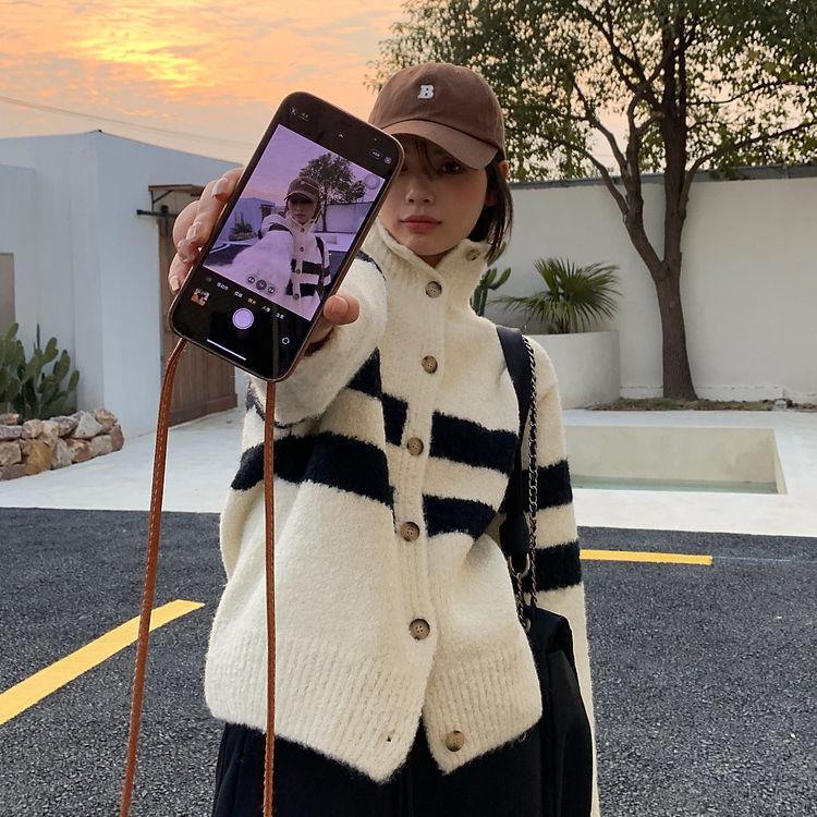 Французский винтажный полосатый свитер с высоким воротником, пальто, кардиган, женский 2023, осень/зима, новый свободный вязаный свитер, кардиган, женский топ