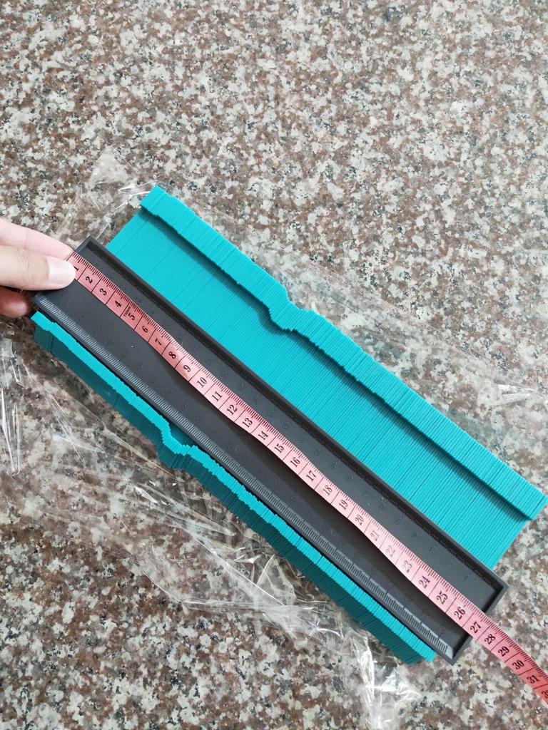 Contour Gauge Shaper - Irregular Profile Ruler