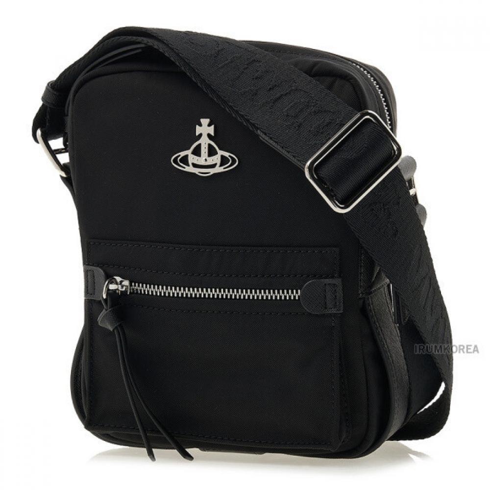 Vivienne WeStwood SS25 Men S jackSon Logo croSSbody Bag 4803000bu W001y N401