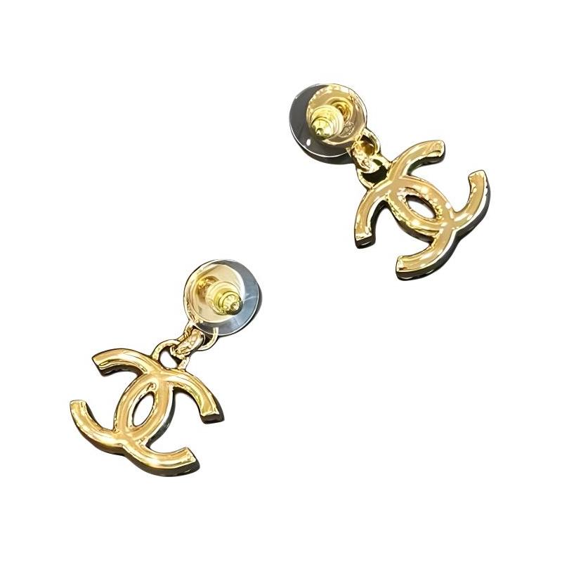 Chanel [24A Новый продукт] Металлические серьги с инкрустацией Double C Женские Золотые