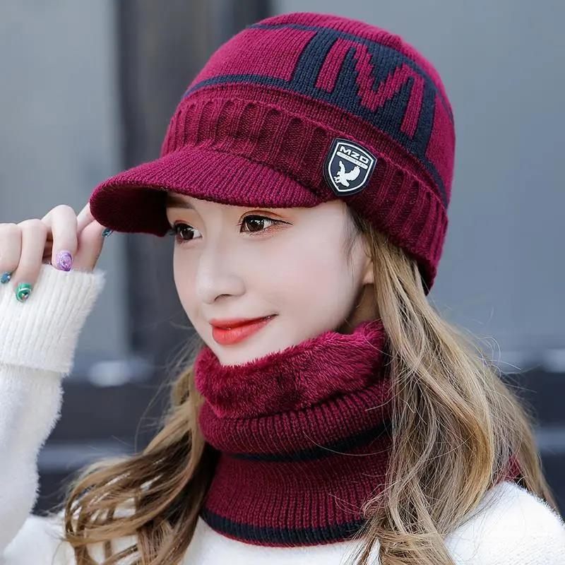 Winter Hats and Scarves 2-piece Set Knitted Woolen Cold-proof Ear Protection Hat and Bib Set Women's Cycling Hat Accessories