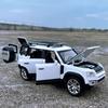 MyCar Premium 1:24 Die-cast Metal Land Rover Defender SUV Model - Realistic Collectible Car Figure, Black