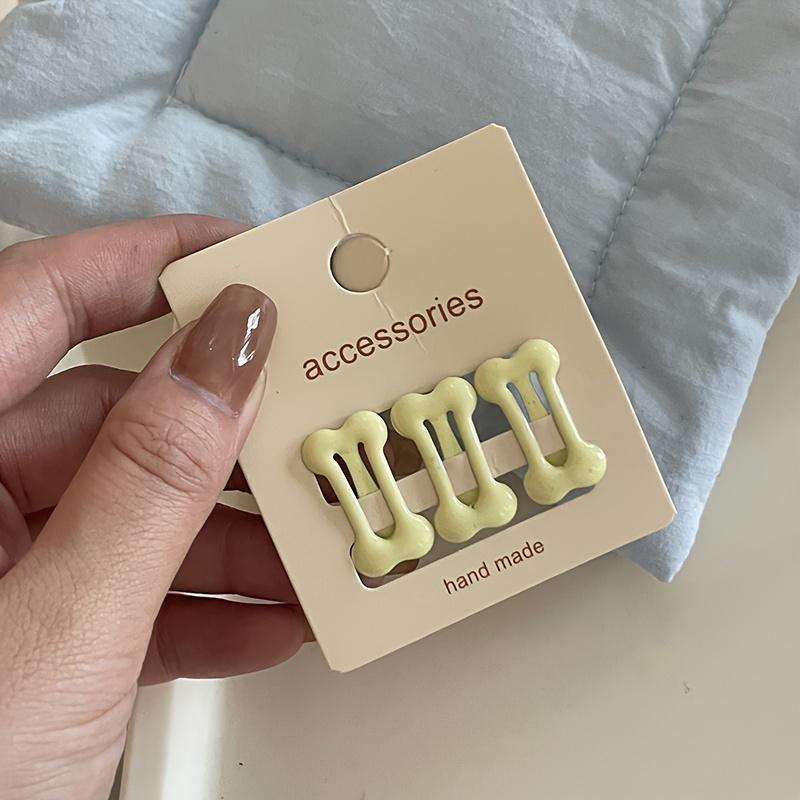 3 шт. Заколки для шерсти питомцев, материал АБС, мини-аксессуары для груминга в форме косточки для маленьких собак и кошек. Идеально подходят для тедди и йоркширского терьера, удалитель шерсти питомцев