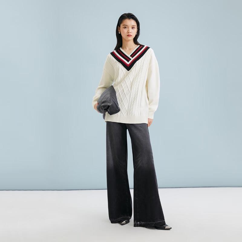 Vero Moda Women's Ribbed Color Block V-Neck Knit Sweater