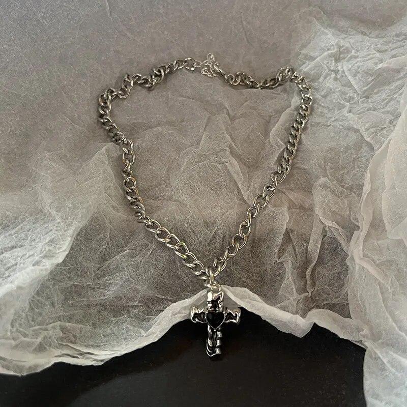 Ретро готический крест с вишней, летняя подвеска, ювелирное ожерелье, серебряное ожерелье в стиле панк, модные очаровательные массивные ювелирные изделия Y2k