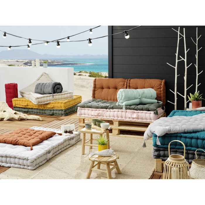 Matelas de sol avec pompons déperlant - Anti-UV Outdoor "Kala" en Coton 60 x 120 cm l'Effet Papillon - Kala Safran -