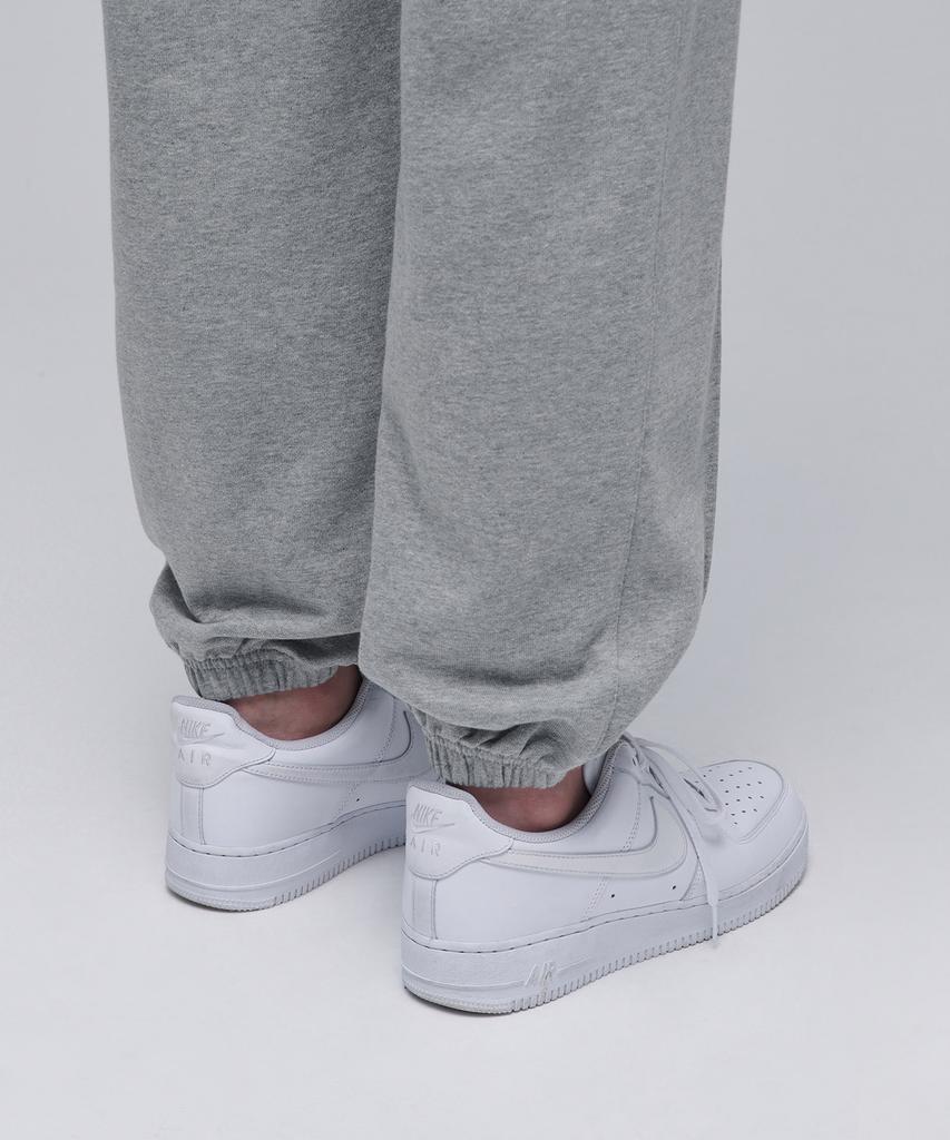 MUSINSA STANDARD Pin-Tuck Wide Sweatpants [Medium Grey]