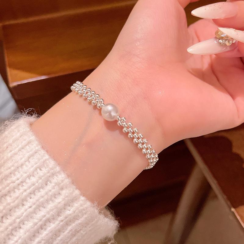 Elegant French Retro Pearl Bracelet - Versatile High-End Style for Women