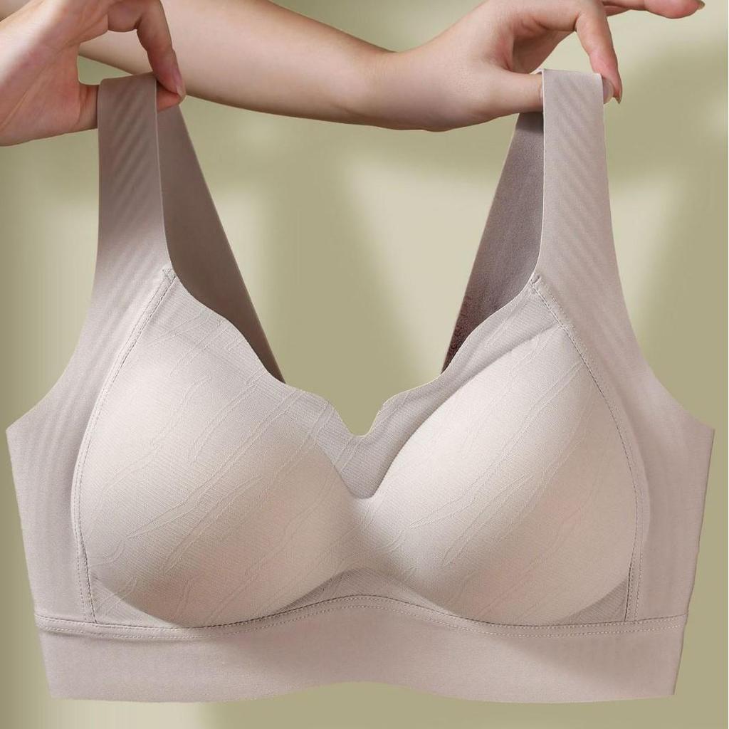 New Year Red Seamless Soft Lift Bra for Small Bust, Plus Size Support, Women's Gathered Fit