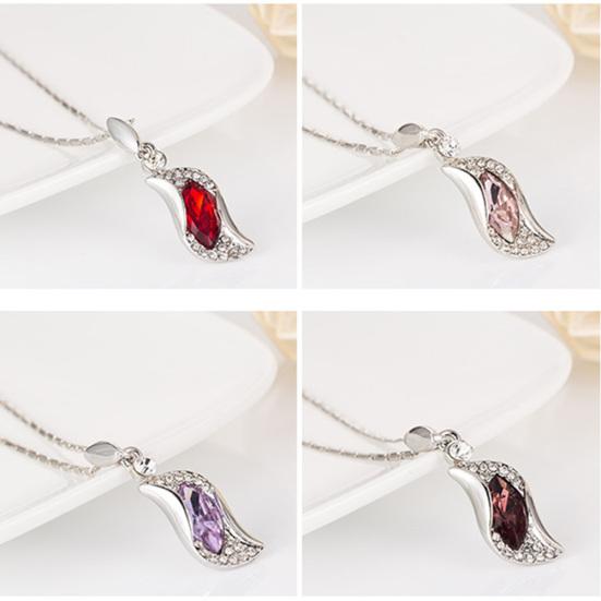 Женщины Rhinestone Геометрический кулон Ожерелье Браслет Крюк Серьги Комплект ювелирных изделий