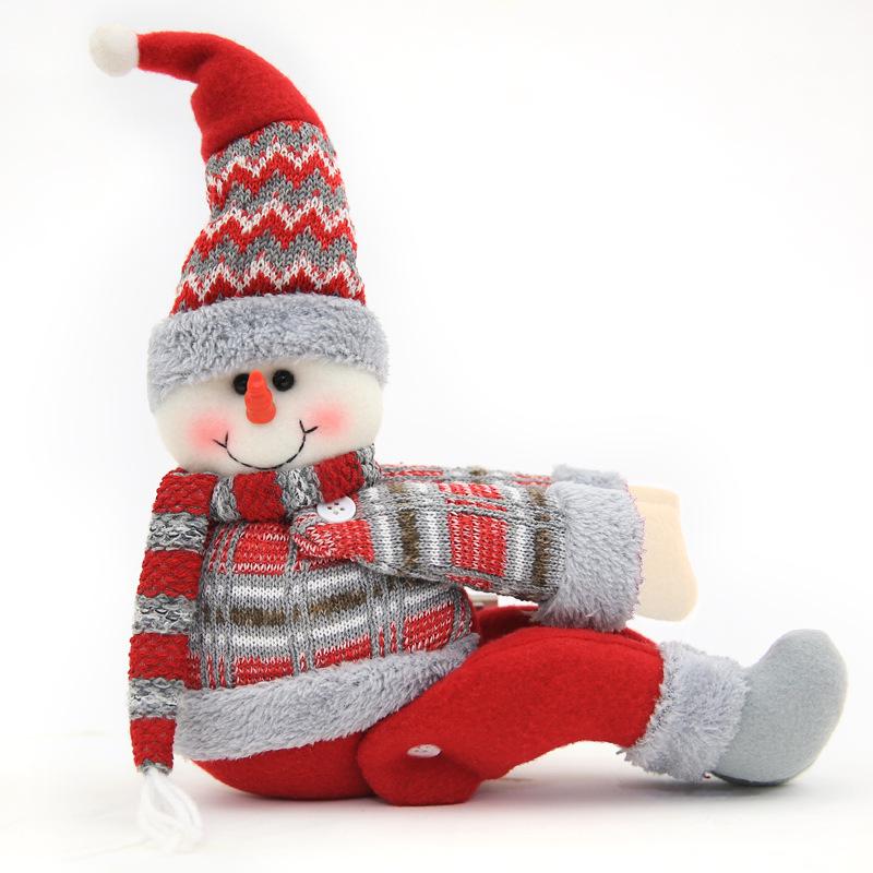 Knitted Santa Claus Curtain Holder Pendant for Christmas Decorations In Hotels