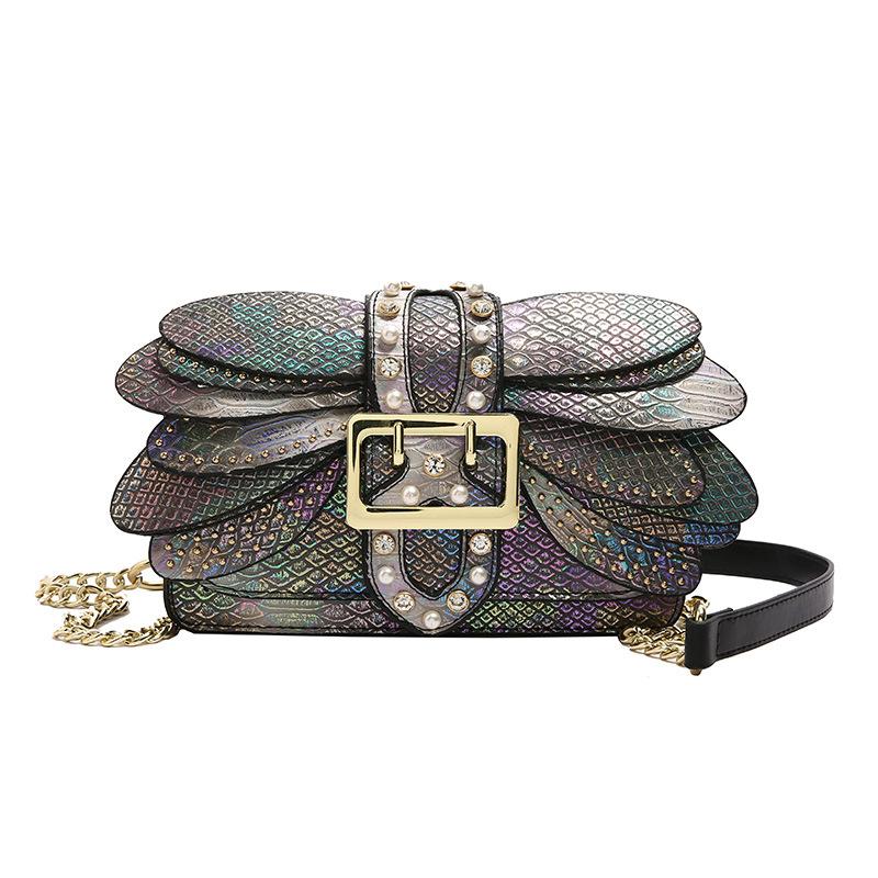 2025 Luxury Handmade Pearl Rivet Butterfly Wing Crossbody Shoulder Bag New Fashion Women Designer Handbag Retro Chain Square Bag