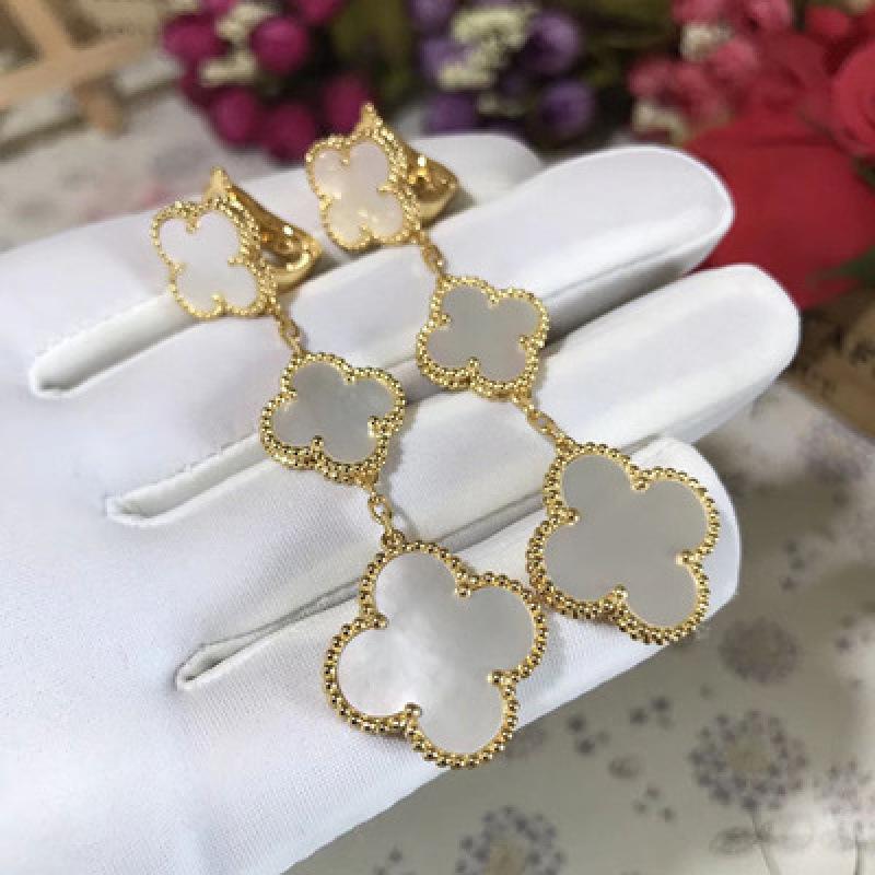 Boutique Three Flowers Size Flower Earrings Four-leaf Clover Earrings Clip 18k Light Luxury Ins Design Fashion Hundred with Earrings