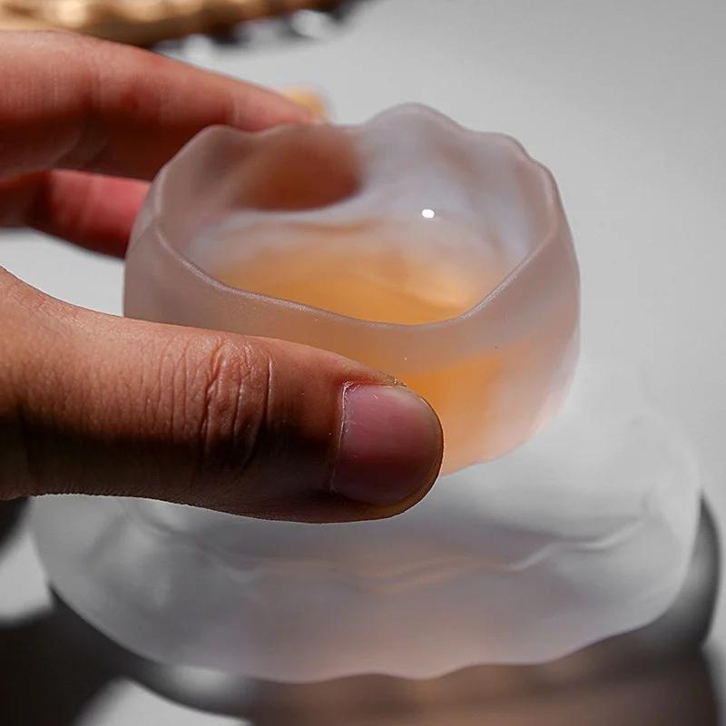 1pc Simple Style Glass Cup Tasting Transparent/Frozen Tea Cups White Wine Cup Kongfu Master Teacup Tea Cup and Tea Mat 2 Style