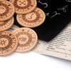 Коллекционный набор деревянных рунических символов, сочетающий древнюю традицию с современными настольными развлечениями