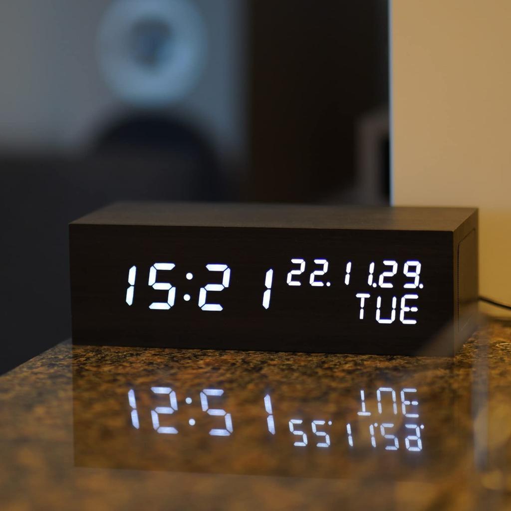Будильник WOOD SHOW Календарь Дата День недели Стильный Bluetooth-динамик Цифровые часы Светодиодный дисплей Функция будильника Современный дизайн Стильный