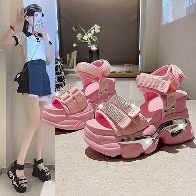 Летние женские босоножки на высокой платформе с пряжкой на танкетке, блестящие туфли, модные уличные сандалии на толстой подошве, пляжные повседневные шлепанцы для женщин