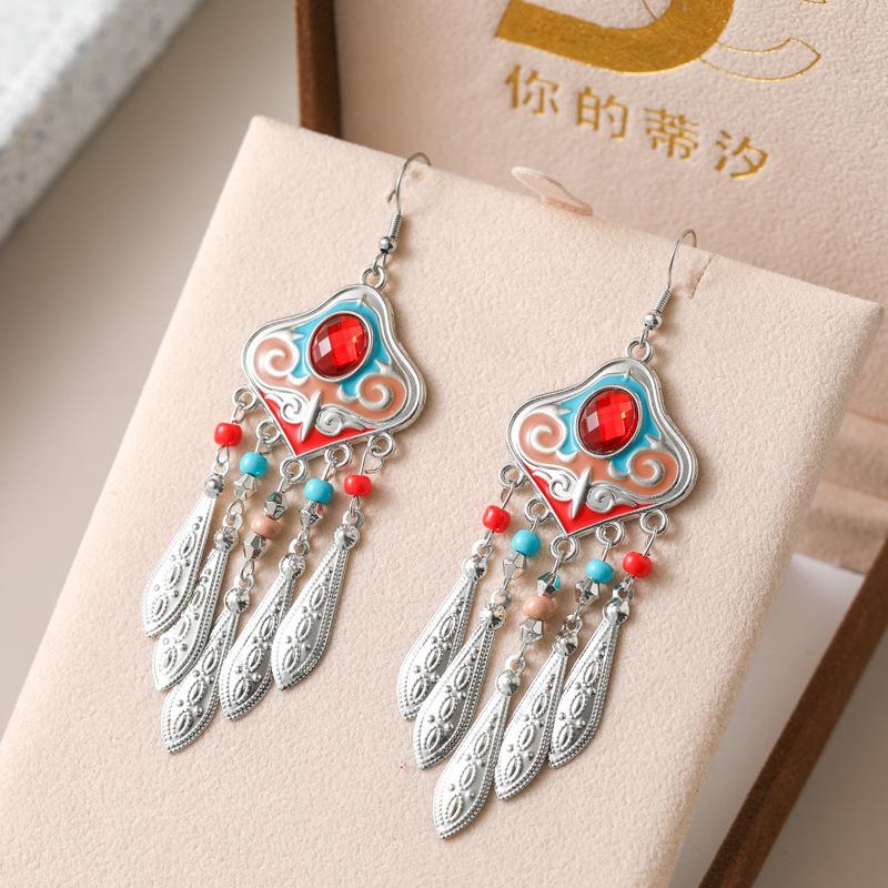 Classical Royal Style Texture Leaf Tassel Earrings Fashion Ethnic Enamel Rhinestone Elegant Earrings for Women Unique Jewelry