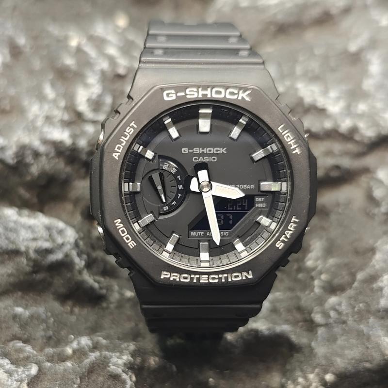 Casio Мужские часы с ЖК-дисплеем и аналоговым двойным дисплеем Серия Black GA-2100-1A1(Watch3--)