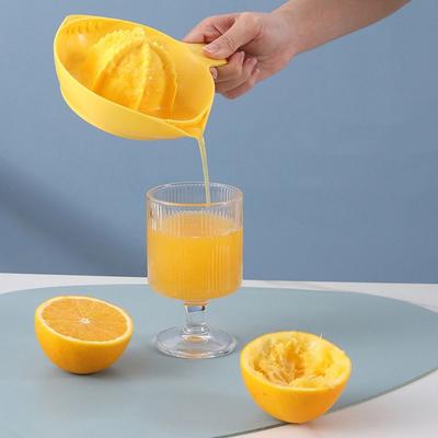 Yellow Lemon Squeezer Plastic Lemon Presser Multifunctional Manual Lemon Juicer Tangerine