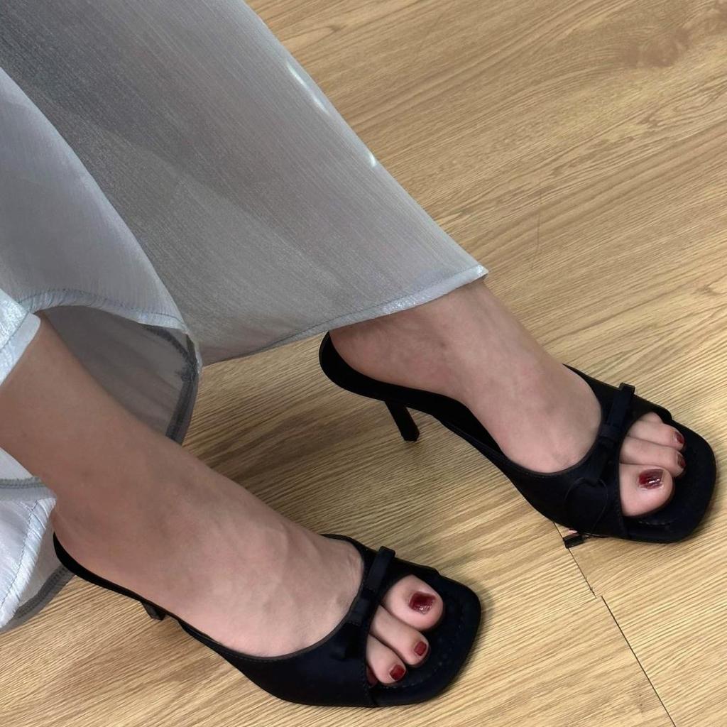Slippers Women Wear Black Bow In Spring and Summer 2025 Satin Fish Mouth Open Toe with Sandals Stiletto High Heels