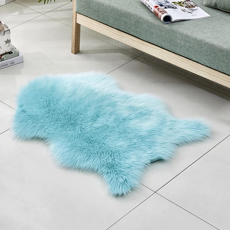 Modern Euro-Style Imitation Wool Long Pile Floor Mat for Living Room or Bedroom