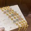 Позолоченный браслет-ромб с фианитами в виде цветка, Винтажный дворцовый стиль, Изящный браслет, Украшения в стиле легкой роскоши, Высококлассная элегантность.