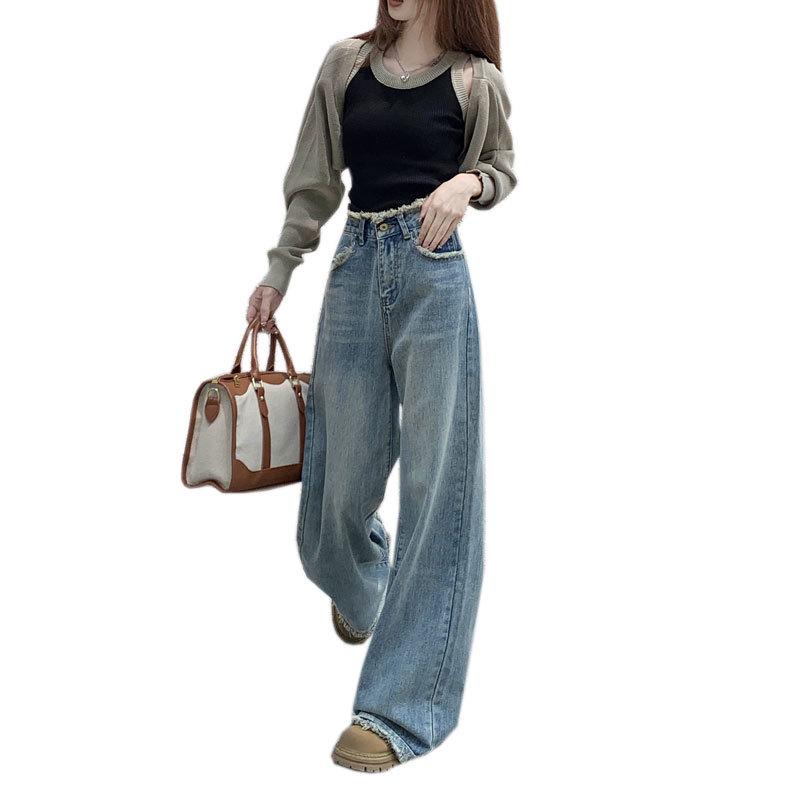 Женские джинсы с высокой талией и широкими штанинами в стиле ретро с необработанными краями — облегающий, свободный и драпированный дизайн