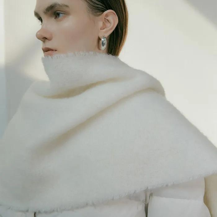 Irene Muffler_ivory_SB23FWAC022