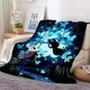 Hollow Knight Fashion Digital Printed Pattern Тонкое одеяло Фланелевое одеяло Портативное одеяло для дома, путешествий, офиса, обеденного перерыва