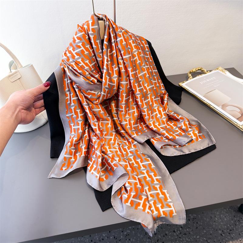 Literary Retro Printing Simulation Silk Brocade Fashion Sunscreen Silk Scarf Long Scarf Silky Shawl Versatile Headscarf Scarf