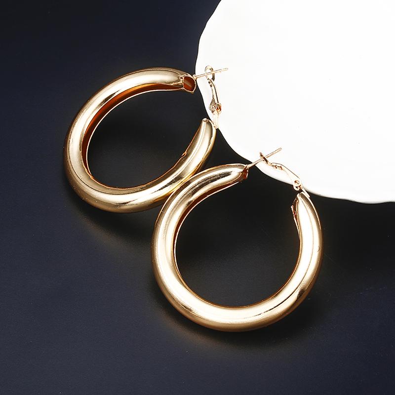 European and American Metal Half Ring Fashion Temperament Geometric Earrings Creative Round Earrings Ornaments