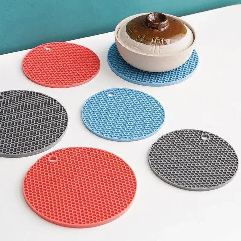 6pcs Multifunctional Kitchen Silicone Tableware Mat Round Non Slip Heat Resistant Coffee Cup Coasters Pot Holder Table Placemat Tools