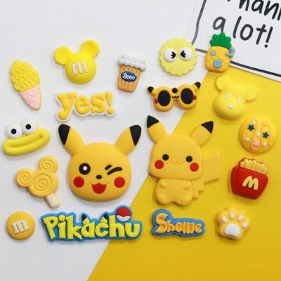 Набор для создания чехла для телефона Пикачу своими руками: 3D Мягкие Резиновые Подвески, Заколки для Волос, Тапочки, Нашивки для Кружек, Магниты на Холодильник