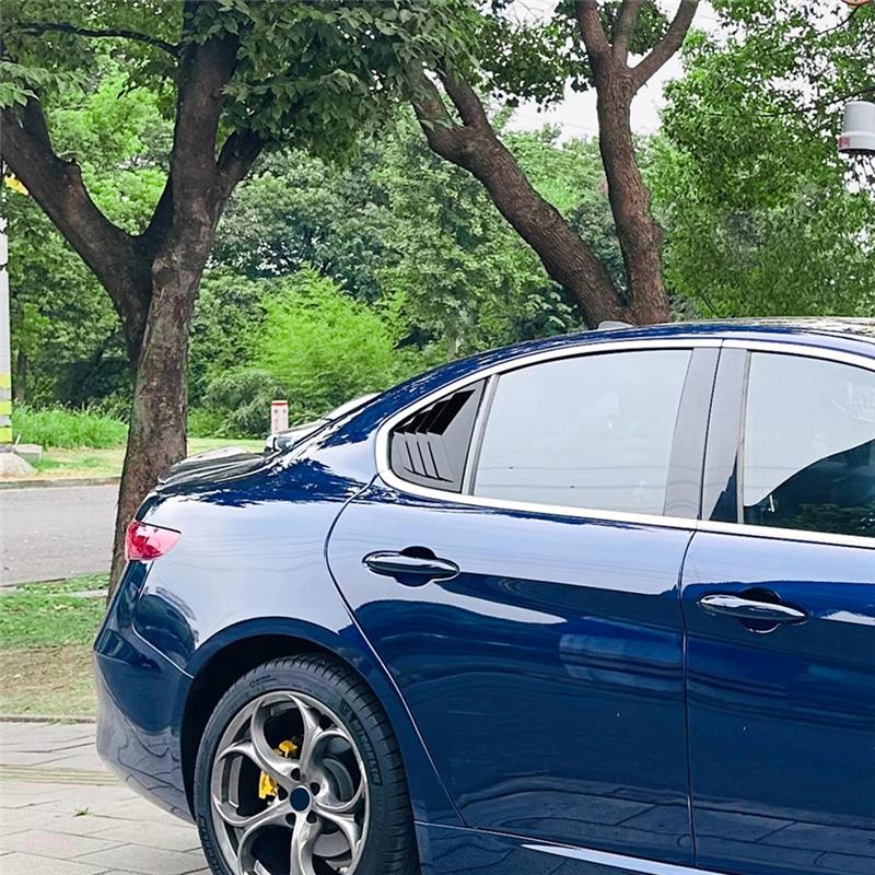 Накладка на заднее стекло (жалюзи) для Alfa Romeo Juliet Giulia 2015-2024 Автоаксессуары
