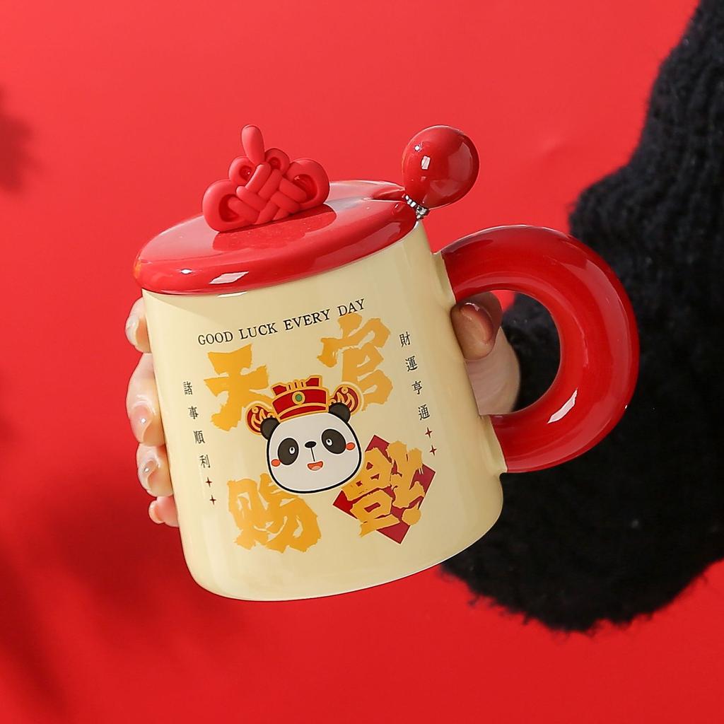 Дарите подругам подарки, кружки с крышками, подарочные коробки, керамические чашки, бытовые стаканы для воды, милые офисные чашки для женщин.