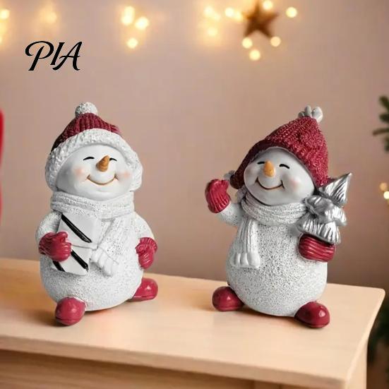 Снеговики Коллекционные для Рождества 2 шт. Фигурка, Милый Настольный Декор, Смоляная Снежная Статуя с Настольными Дисплеями для Помещений Вязаная Шапка Шарф Дом